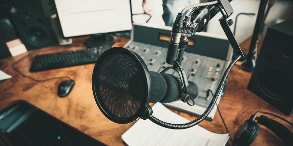 Radio interview microphone
